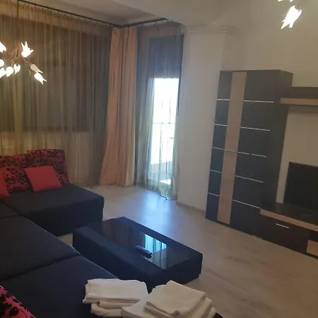 3 Regal Etaj 5